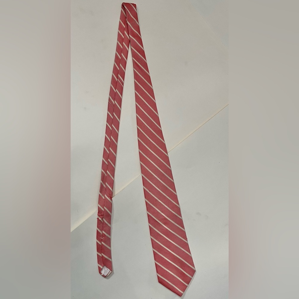 Brooks Brothers Makers Mens 100% Silk Tie Red White Striped Necktie USA